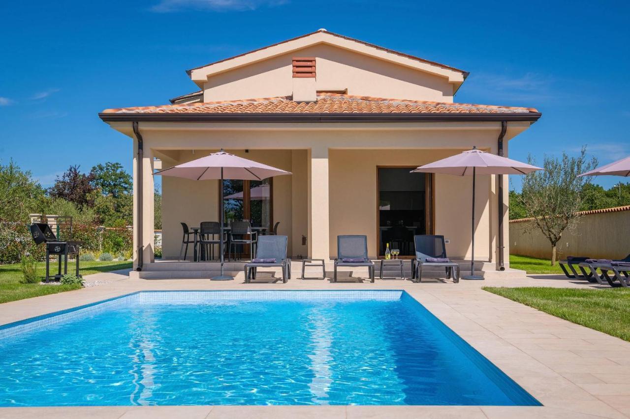 Holiday House Luca Poreč Kültér fotó